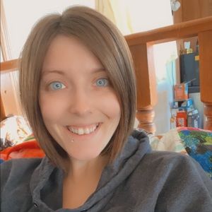 Meet your Posher, Lee-anne